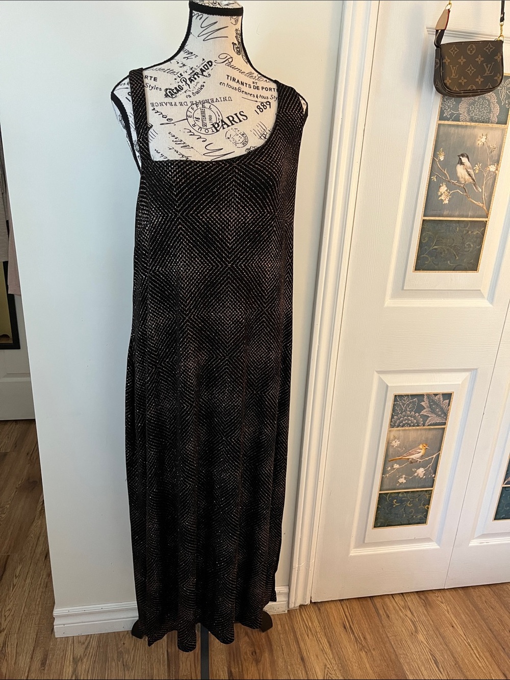 Michael Antonio Black Sleeveless Maxi Dress with Subtle Dot Chevron